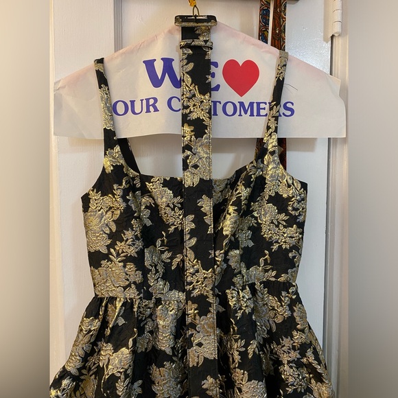 Antonio Melani Black and Gold Metallic A-line Midi Dress - Picture 6 of 8